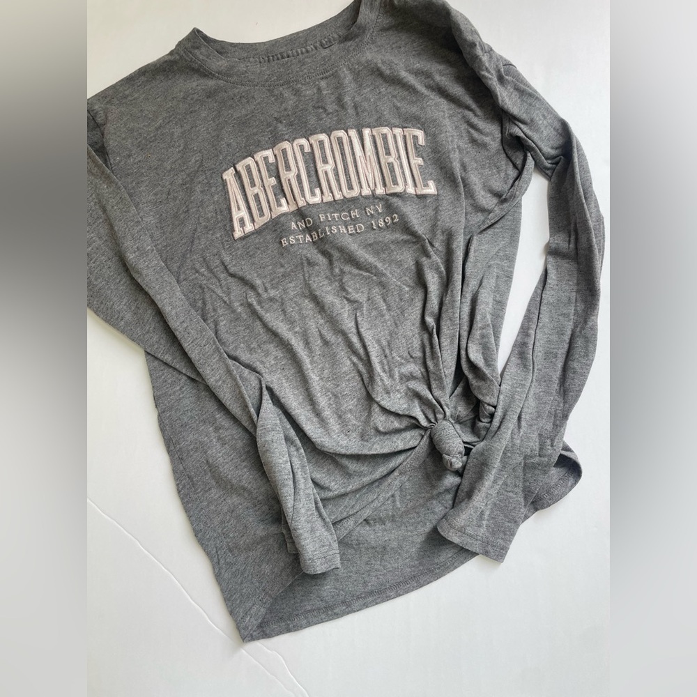 Abercrombie Gray Long Sleeve Logo Tee -kids size 11/12